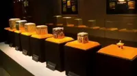 唐代八重宝函，法门寺博物馆藏。陕西法门寺地宫内发现，共8层，函内放一枚供奉舍利，世所罕见，现藏宝鸡法门寺博物馆。禁止出国展览的文物