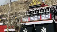 珠峰旅游达人 第七站： 热拉雍仲林寺