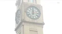 重庆南滨路钟楼19年11月24日12点报时