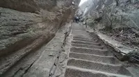 华山千尺幢和百尺峡，让我看看怎么个事儿