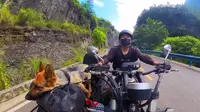 一人一狗，边三轮摩旅重庆奉节天坑地缝，探险山洞