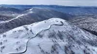 航拍黑龙江省最高峰：大秃顶子山