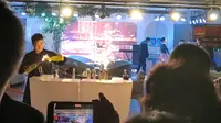 武汉长江荣耀号游船：调酒师的精湛技艺