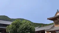 大连横山寺，山峦环绕，景色优美