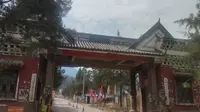 丽江，徒步文笔山到文峰寺