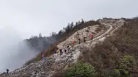 一脚踏三省，拿下黄龙山！