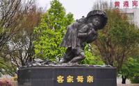 【旅行者日志Day9-客家博物馆】参观客家博物馆，了解客家迁移、建筑、民俗等文化（广东-梅州当天闲逛）
