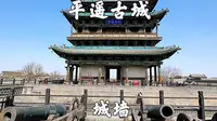 平遥古城，古城墙，周长6.2公里，绕着城墙走一圈，居高看古城
