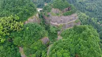 湖南省邵阳市，新宁县崀山镇，崀山风景名胜区