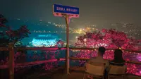 夜爬孔望山