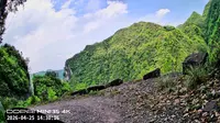 大方油杉河景区挂壁路