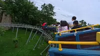 【成都欢乐谷】中国最后一台原版Vekoma经典款矿山车 雪域飞龙 矿山过山车第一视角POV