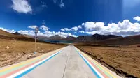 闯入思金拉措 搁浅秘境之中