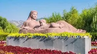 兰州黄河母亲雕塑——象征了哺育中华民族生生不息、不屈不挠的黄河母亲和快乐幸福、茁壮成长的华夏子孙