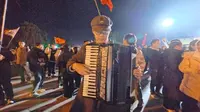 12.26毛主席广场演奏《国际歌》