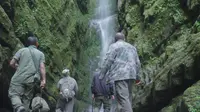 森系徒步，收获喜悦与轻松，在岑王老山遇见猴子洞瀑布