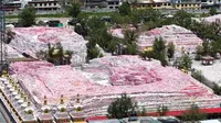 全球规模最大玛尼石堆:玉树新寨嘉那嘛呢石经城，用25亿片玛尼石堆砌而成。