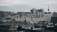 西安大雁塔，秦岭，电视塔同框延时摄影