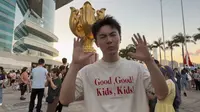 当你来到了金紫荆广场…