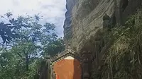 武当山黄龙洞的圣泉水是什么味道?