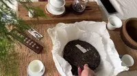 昔归茶真的这么牛吗？三个人边喝边聊一下去昔归的经历