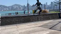 香港星光大道全景，明星手印签名，世纪之星李小龙雕像，真气派啊