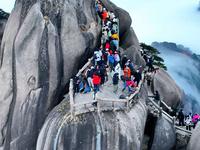 黄山莲花峰云海，11月30日莲花峰最后一天