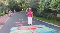 2026年。8月20日，长春动植物公园人山人海，热闹非凡！
