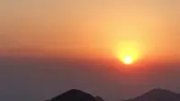 2019年4月5日华山金锁关日出