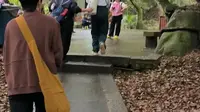 普陀山导游解说：心字石