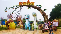 实拍湖北咸宁松鼠部落乐园，里面的恐龙真好玩，还有小火车坐