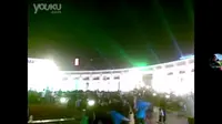 【原视频转自搜狐】【超珍贵】泉城广场音乐喷泉改造前开激光