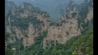 张家界的天然长城好像也被我拍残了😂
