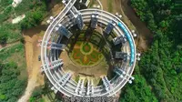 贵州六盘水野玉海单轨高架观光小火车