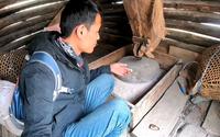 云南怒江秘境峡谷 雾里村 水力青稞磨坊 藏传佛教的民族