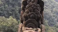 天下第一香，武当龙头香方向正对着金顶。