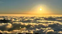 8月9日黄山莲花峰日出与大云海