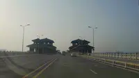 西安浐灞国家湿地公园——河堤路随拍