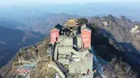 探秘武当山金顶，武当山最值钱的文物很多人不知道，看完就明白了