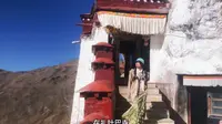 悬崖上的信仰｜西藏的灵地在拉萨，拉萨的灵地在叶巴！