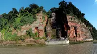 世界遗产乐山大佛：水上观佛 坐游船观赏大佛的全过程