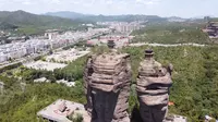 世界真奇妙，承德双塔山千年之谜，无路可上，却好像有人居住