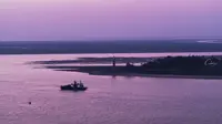 岳阳飘尾夕阳