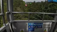 牦牛坪缆车上山