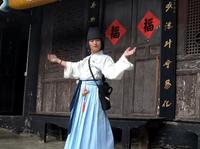 旅游记录我在家乡峨眉山景区纯阳殿的跳舞视频。