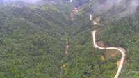 穿云贴水航拍南昆山生态旅游区美景和震撼瀑布