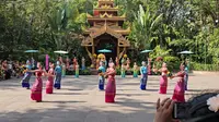 2024春节云南西双版纳曼听公园傣王出游演出