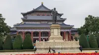 参观中山纪念堂，缅怀孙中山先生