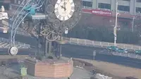 天津世纪钟上午十点报时