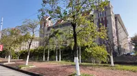 坐车逛逛北部湾大学